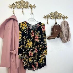 Shabby chic floral peplum blouse L